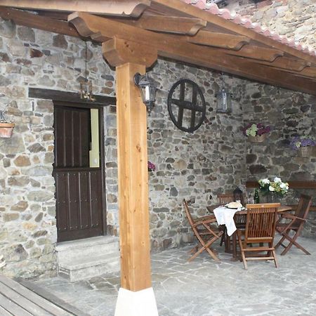 Casa Rural La Xiarapina Serrapio 外观 照片