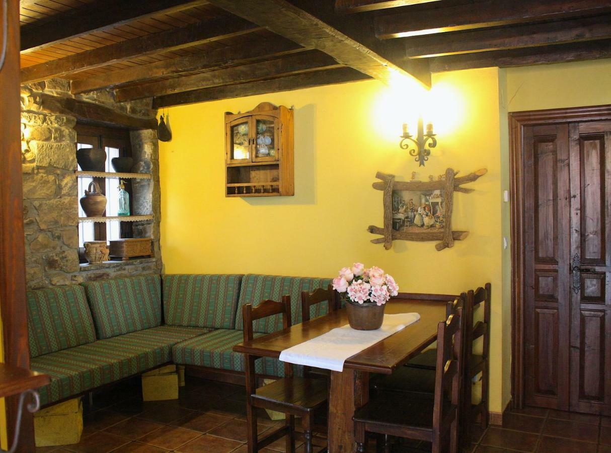Casa Rural La Xiarapina Serrapio 外观 照片