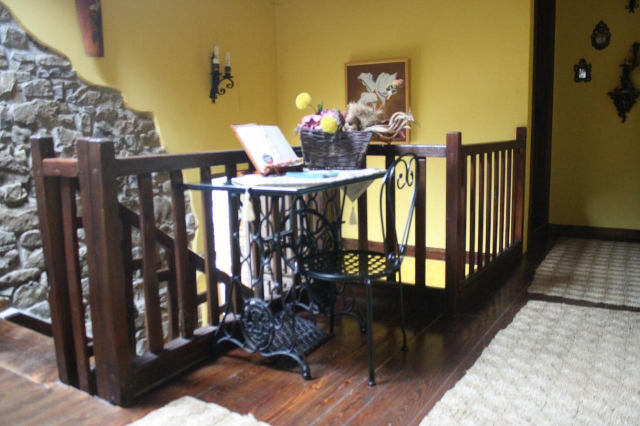 Casa Rural La Xiarapina Serrapio 外观 照片